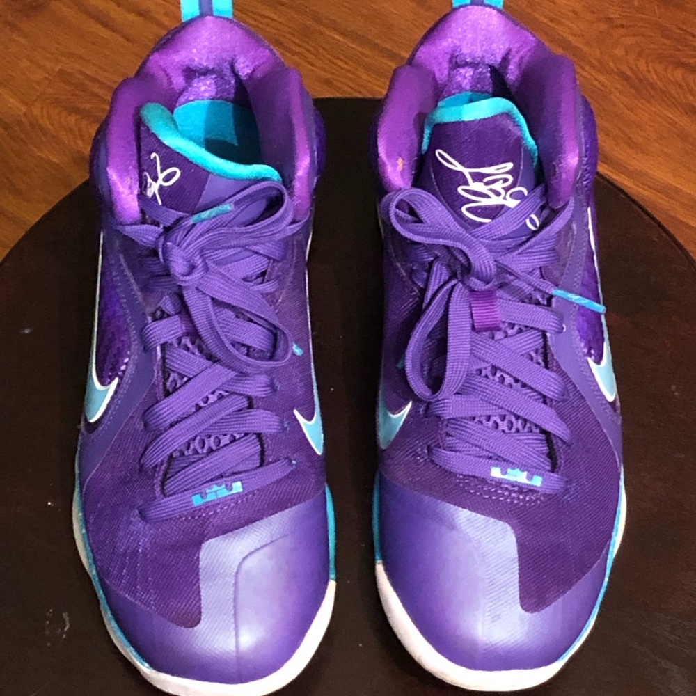 Lebron 9 “Summit Lake Hornets”